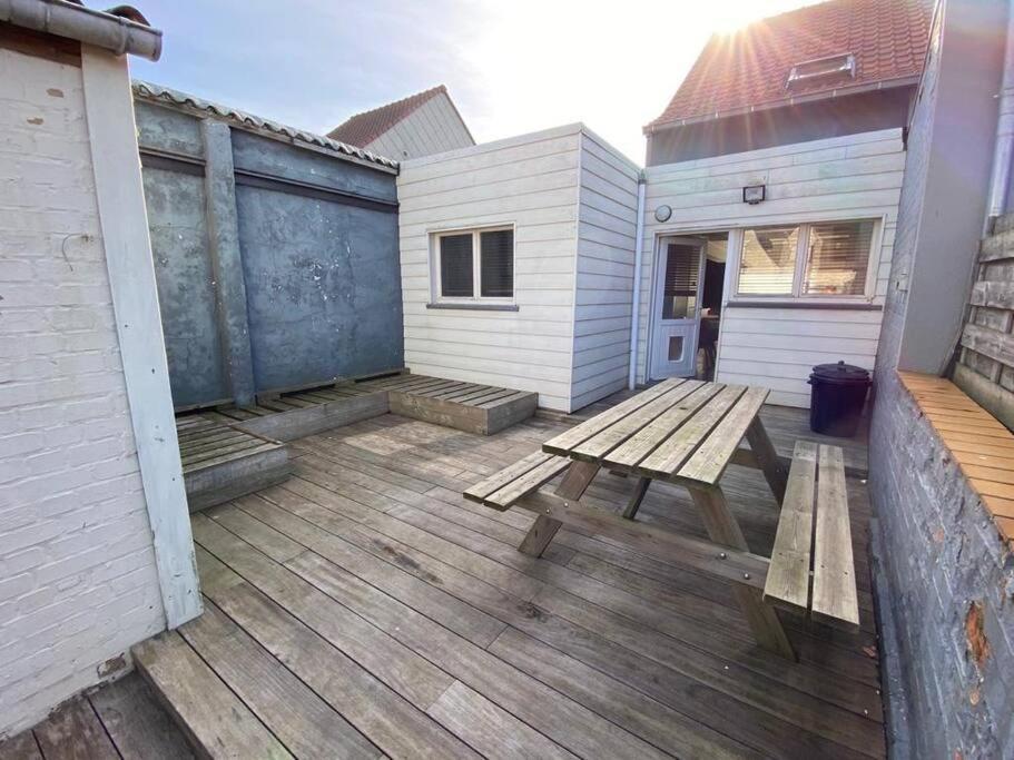 Cosy Beachhouse Within Walking Distance Of The Sea Villa De Haan Eksteriør bilde